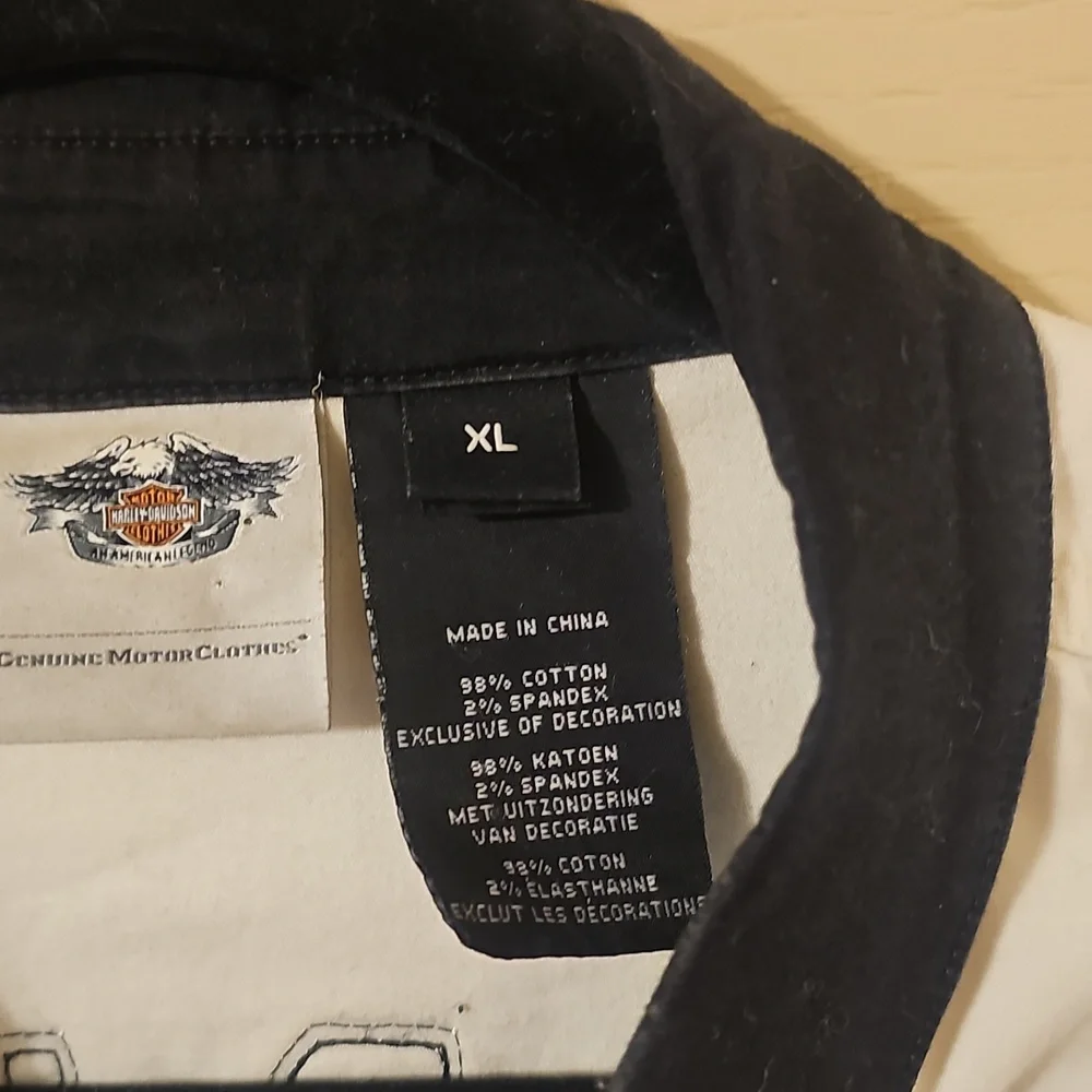 Harley-Davidson Black, White & Red Zip-Up Racing Shirt - Picture 2 of 5